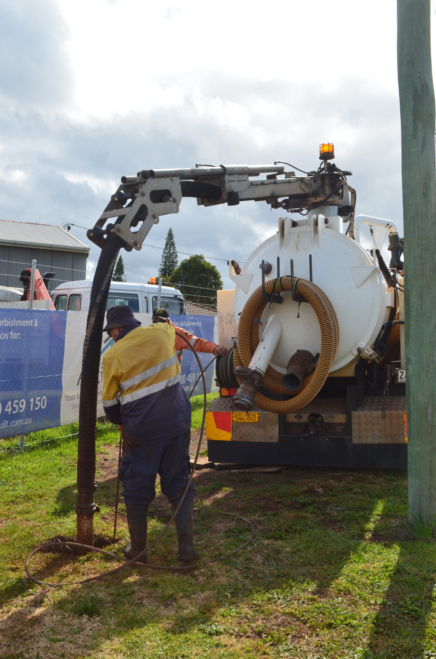 hole digging Toowoomba