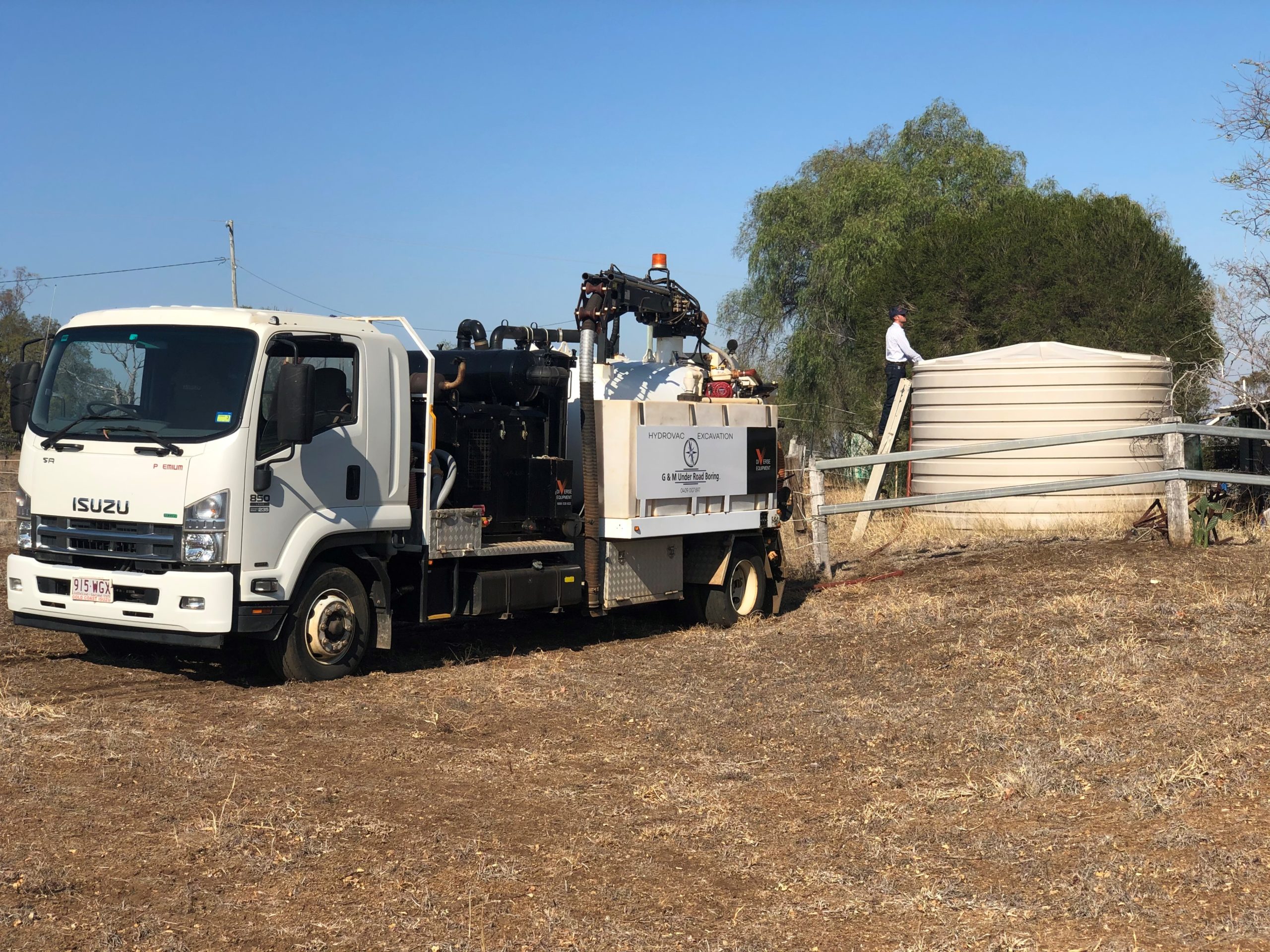 water tank cleaners Toowoomba