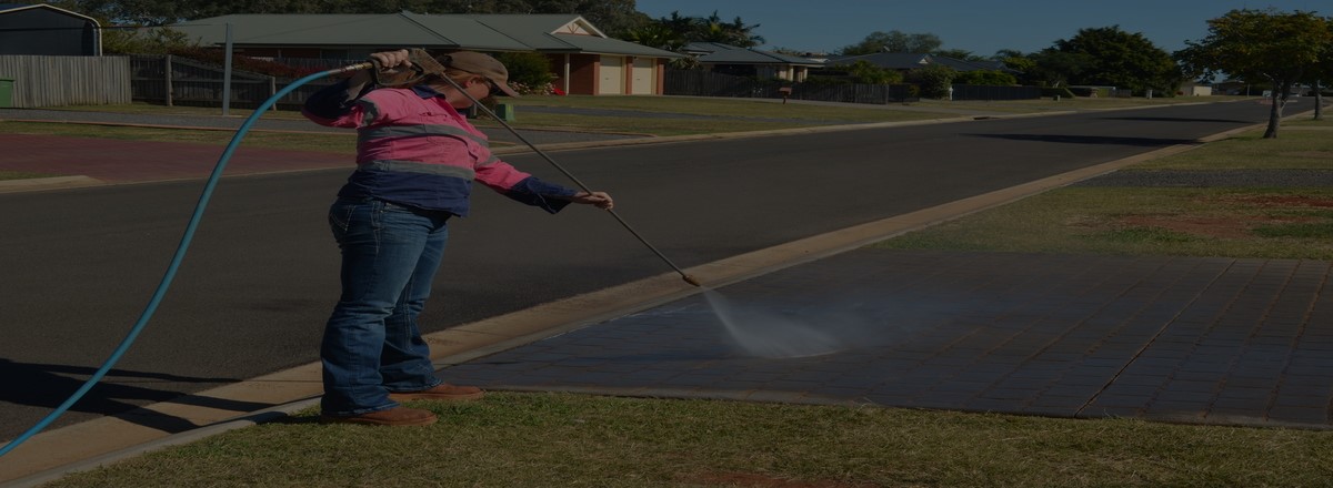 high pressure concrete cleaning Toowoomba